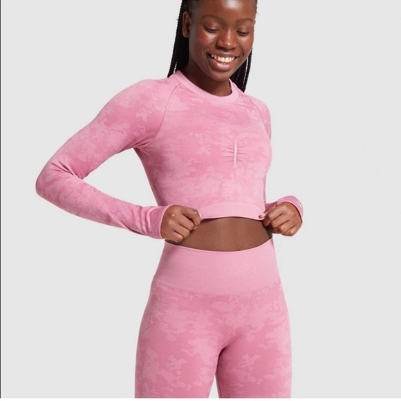 Like New - Gymshark Adapt Camo Seamless Crop top - Dusty Pink - size Small - Picture 1 of 5